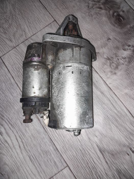 Продам стартер на приору