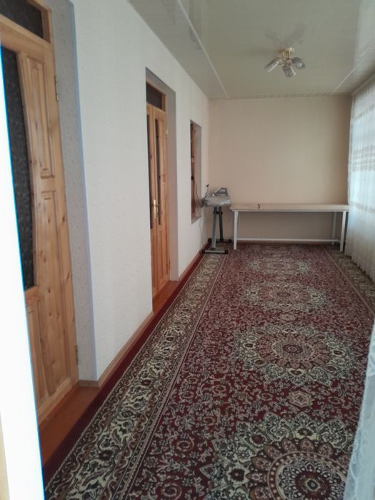 Huvaydo mahallasida uy sotiladi