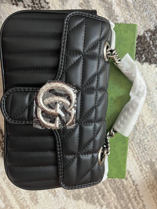 Черна кожена чанта Gucci