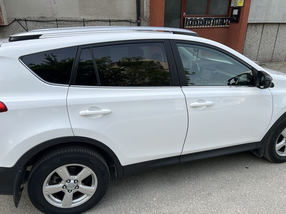 Тойота RAV 4 2,5XLE