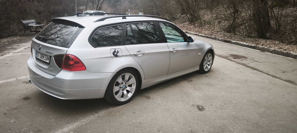 Vând BMW seria 3