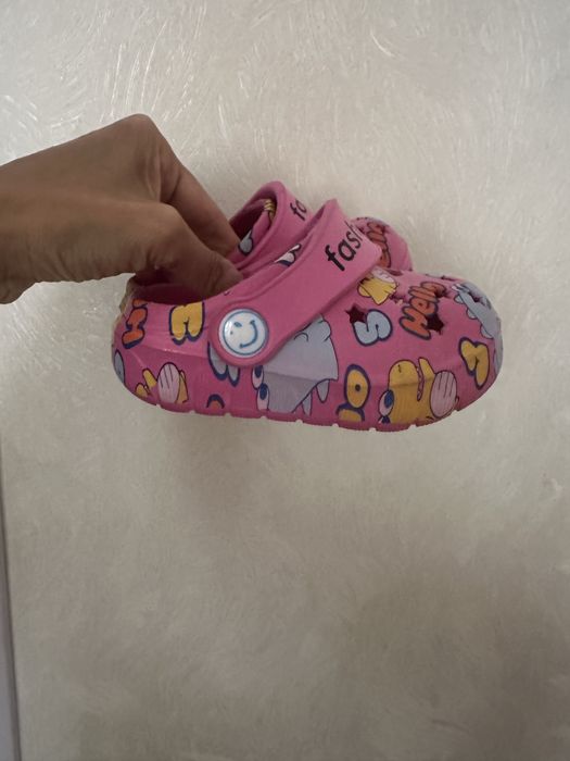 Продам кроксы детские