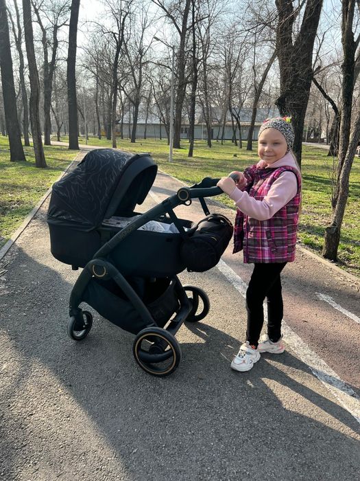 Продам коляску в отличном состоянии 2 в 1