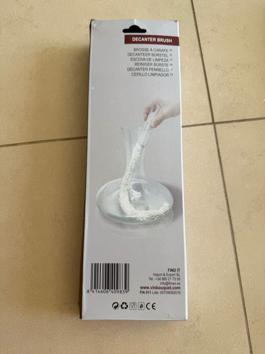 Четка за почистване на декантер
