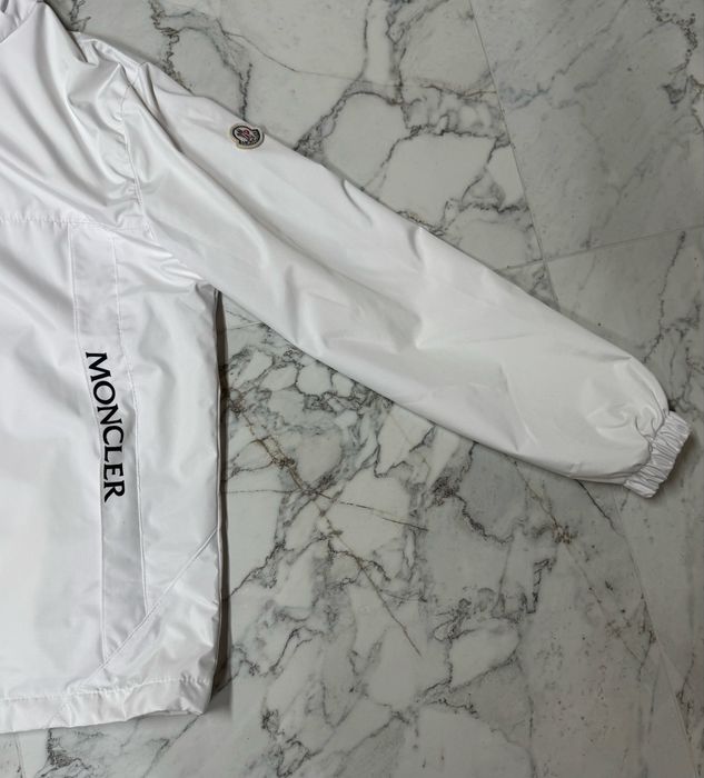 Мъжка Ветровка  Mocler/Монклер