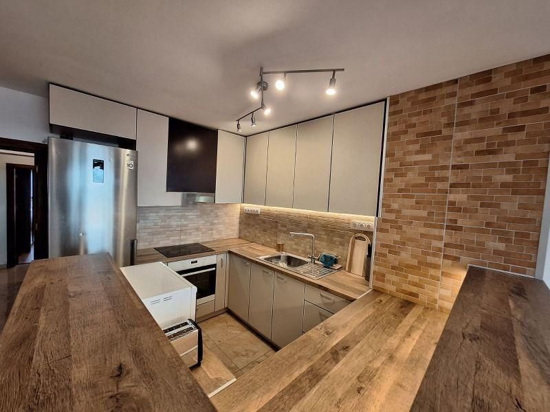 Дава се под наем Тристаен апартамент в София, Лагера - 134 кв.м за 796.62 € - Снимка #4