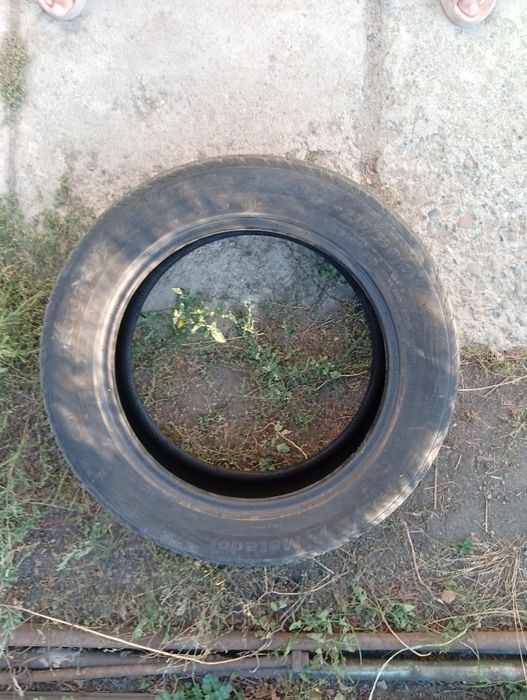 Шина на 19 размері 235*55