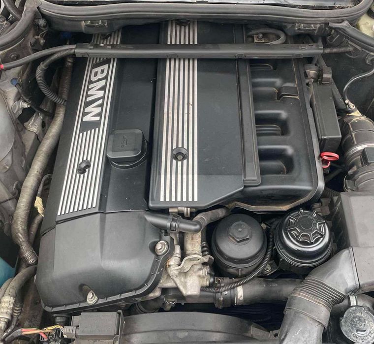 Двигател М52B20TY 150 коня работещ без течове на масла !!!