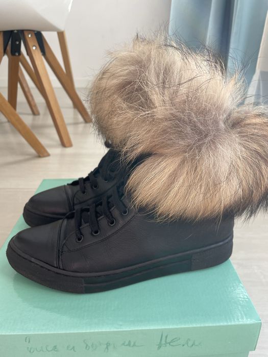 Боти Аквамарин 39 номер с кожа от лисица