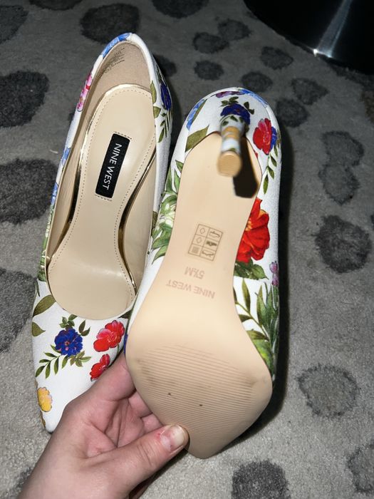 Pantofi cu toc Nine West