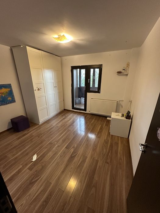 Inchiriez Apartament 4 camere Rovine (Penny) etj 2/4