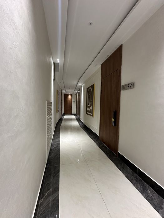 Срочно Продаётся Ж.К Murod Building Буз Бозор 95.м2 3.комнатная