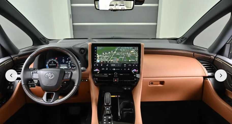 Toyota Alphard 2025 — 5