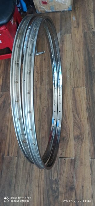 Pereche jante Inox și anvelope noi 28X1 1/2 Tohan noi