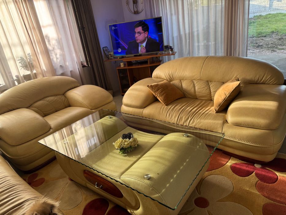 Масивна холна гарнитура от еко кожа