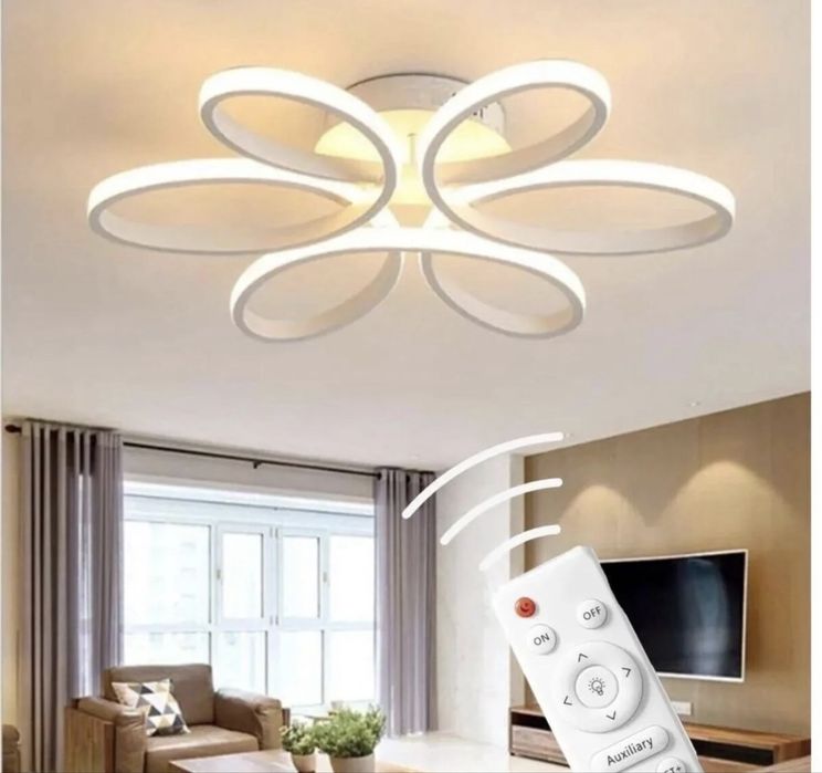 Луксозен лед / LED полилей с дистанционно