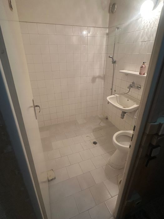 Продава се Двустаен апартамент в Русе, Родина 3 - 67 кв.м за 1075 €/кв.м - Снимка #3