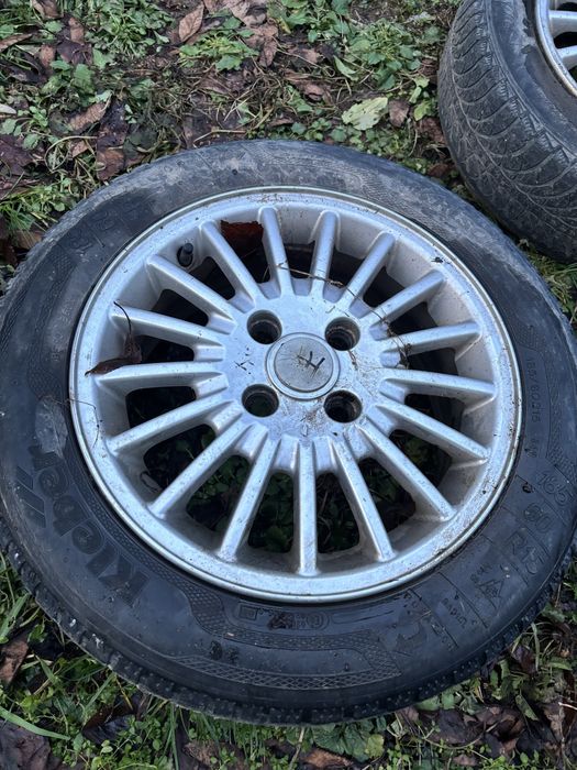 Vând 4 jante aluminiu + cauciucuri M+S – 185/60 R15