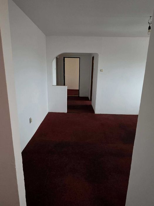 Vand Apartament 3 camere