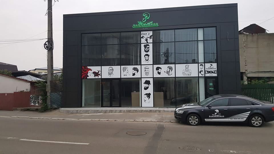 Spatiu comercial de vanzare.