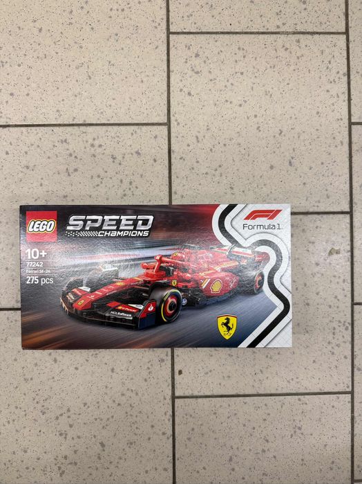 Set lego Ferrari formula 1 speed champions 275 piese
