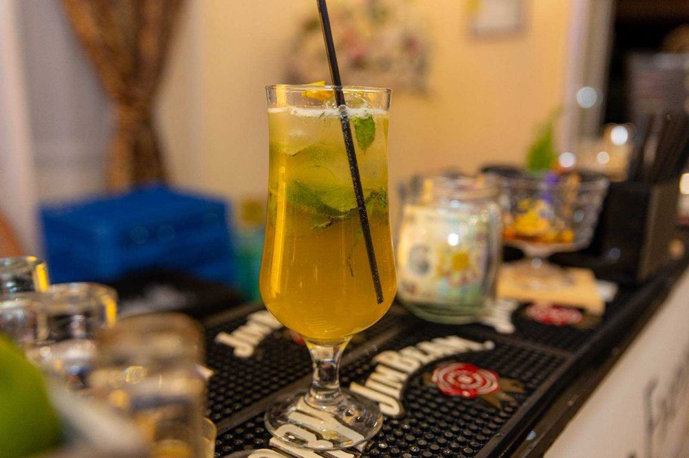 Cocktail bar evenimente bar mobil/cocktail bar nunta/ evenimente