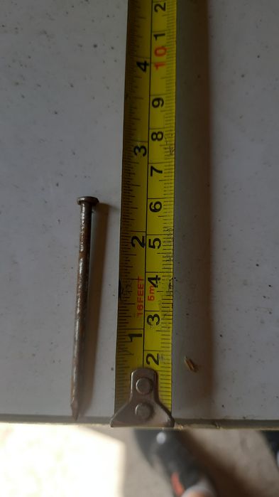 Polizor,slefuitor, Strung, banc de lucru,masă tamplar, cuie,