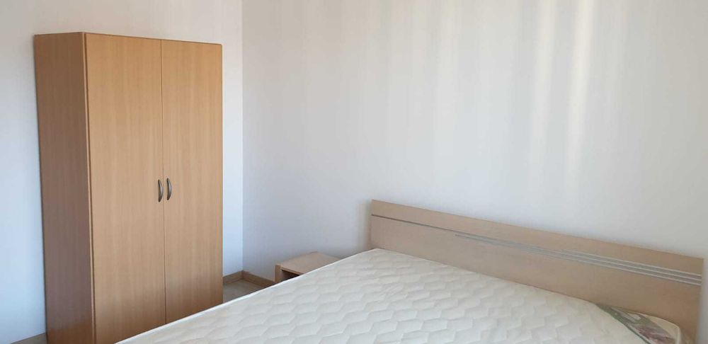 Apartament de închiriat, 2 camere, Prima Universității