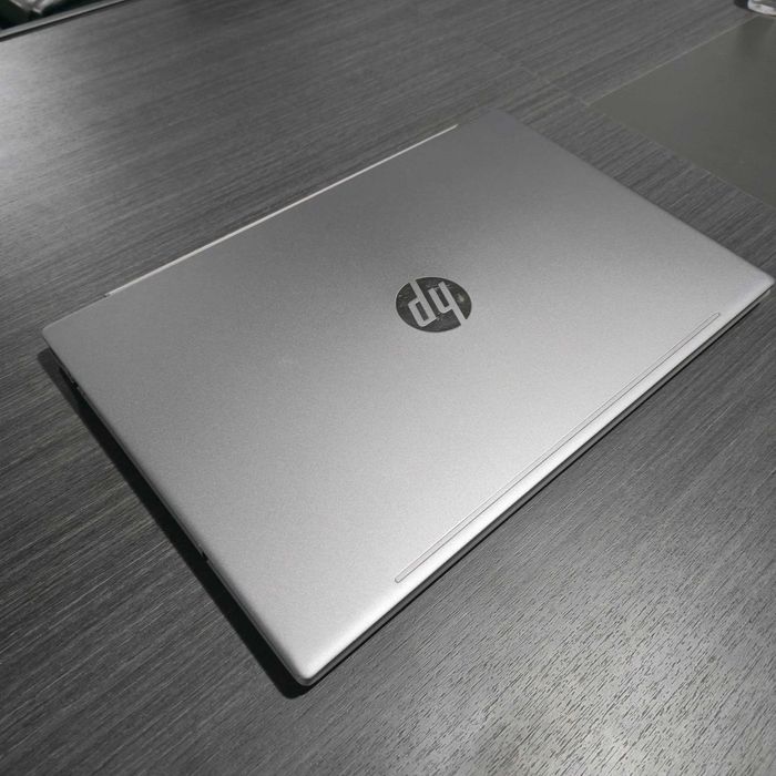 HP PAVILION 15 Ryzen 3  SSD 128/8 GB