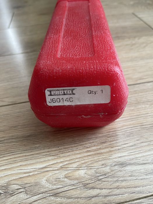 Динамометрический ключ Stanley