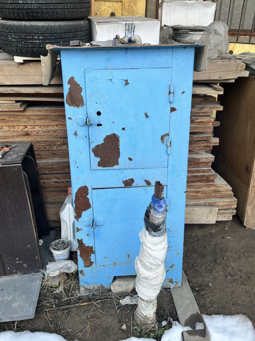 Продам сейф б/у