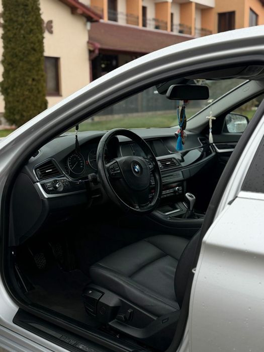 Bmw 520. 2011. 2.0 D