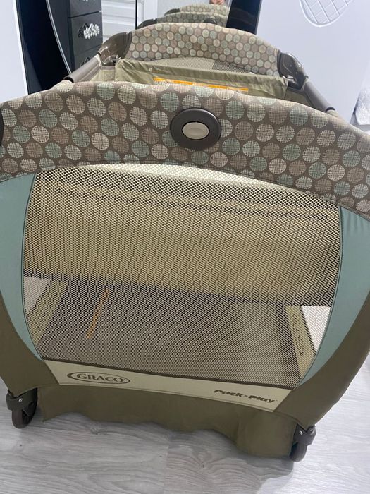 Продается манеж детский