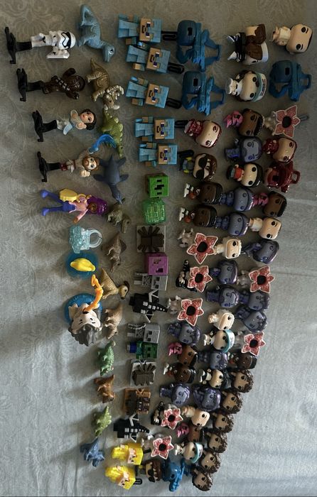 Jucării Kinder Surprise si Kinder Joy