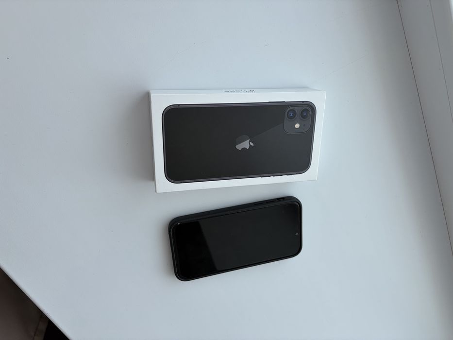 Iphone 11 /черный/ оригинал