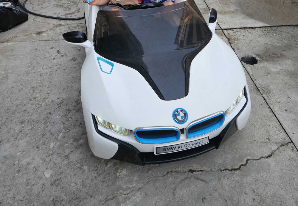 Акумулаторна кола Bmw