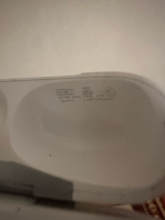 Airdops apple blutez