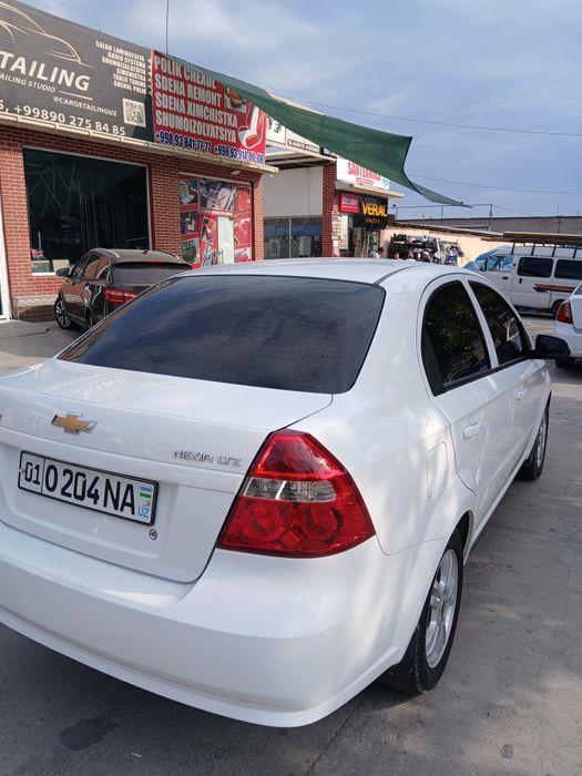 Nexia 3  bejiviy salon