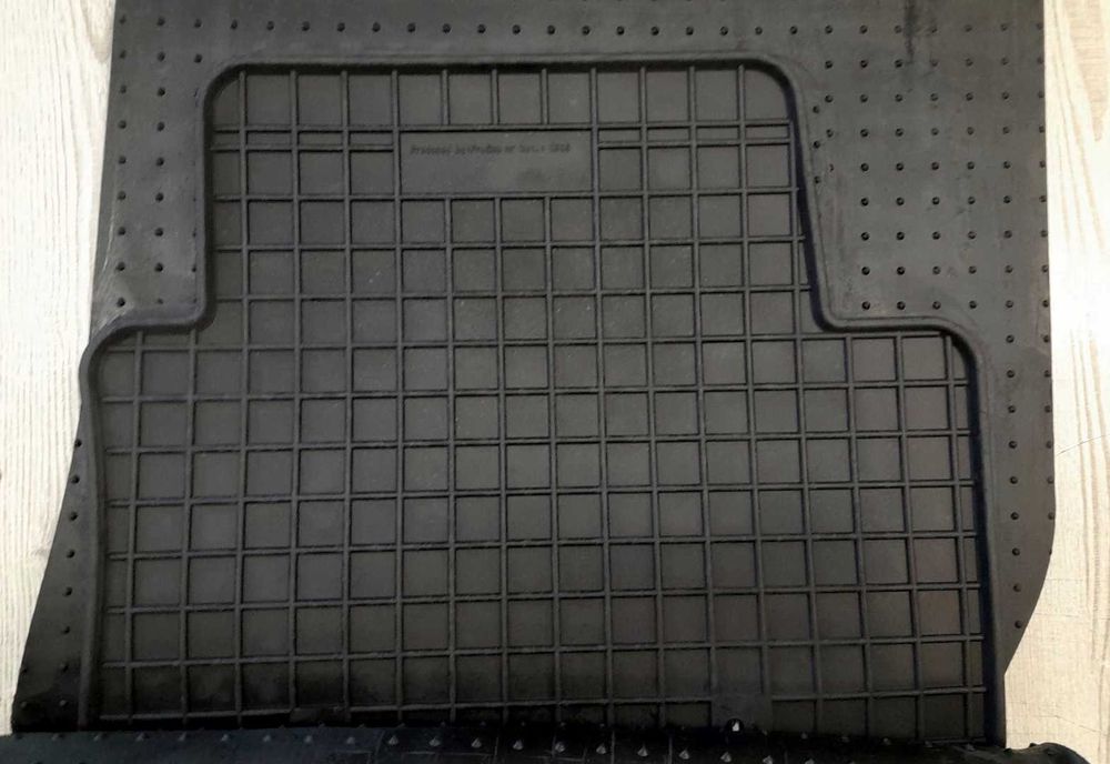 Covorase Auto Cauciuc AUDI Q3 Q4 Q5 Q7 Q8 E-Tron/Porsche Cayenne Macan