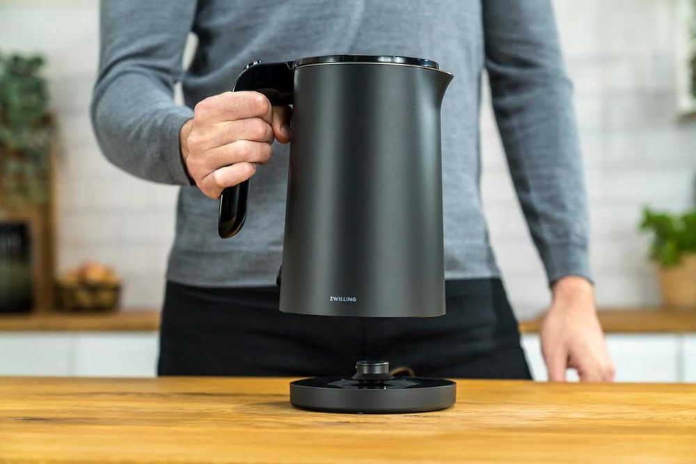 Електрическа кана ZWILLING ENFINIGY 1850 W, 1.0 L, с филтър за котлен камък