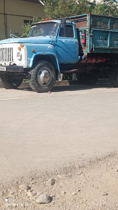 Gaz 53  sotiladi