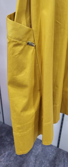 Женское платье без рукава