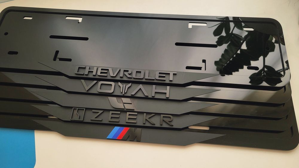 Подномер люксовый 3D