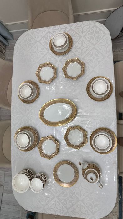 Продам чайно-столовый сервиз