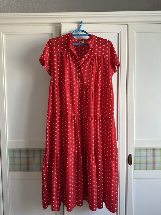 Продам одежду на женщину