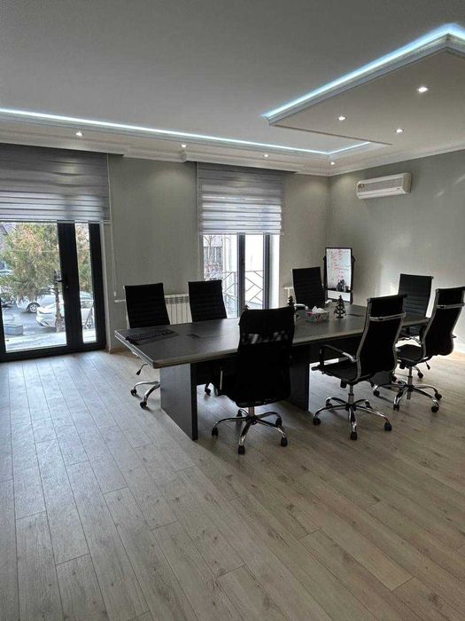 Продаётся Готовая Офис с арендаторами 355м2 Akay City Дархан