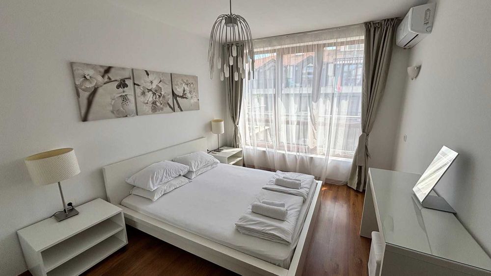 Двустаен апартамент в гр. Бяла със самостоятелна панорамна тераса