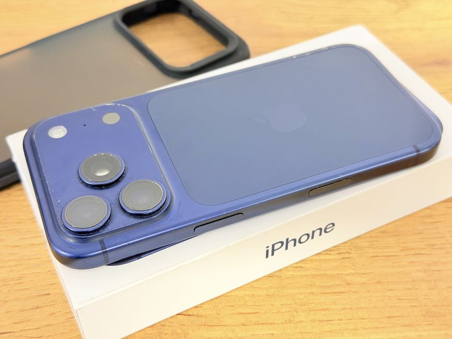 iPhone 17 Pro 90%