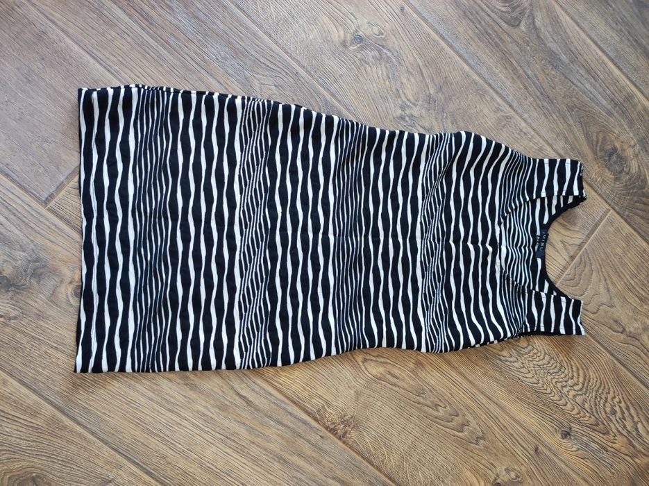 Официални  Рокли