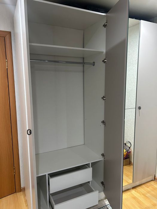 Шкаф купе в отличном состоянии